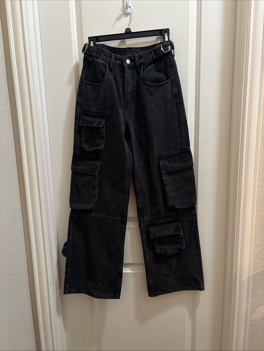 Youngla Hella Pocket Washed Black Cargo Pants Jeans Size Small Grunge Gorpcore
